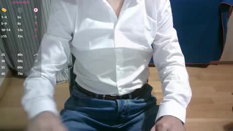 Snapshot of omar87ram chatting on 10-18-25, 09:10 Omar online show from 10-18-25, 09:10