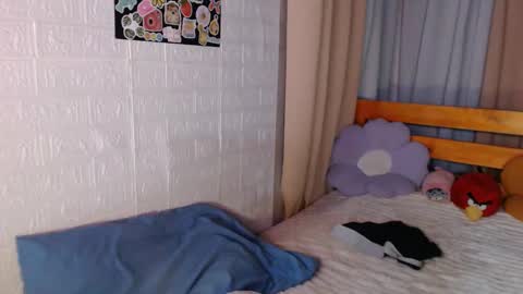 Angel online show from 05-07-26, 11:54