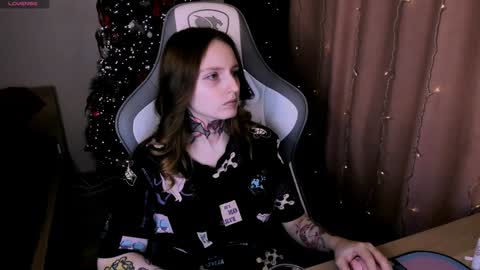 on_yxxx online show from 01-06-25, 09:22