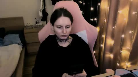 on_yxxx online show from 09-28-25, 08:47