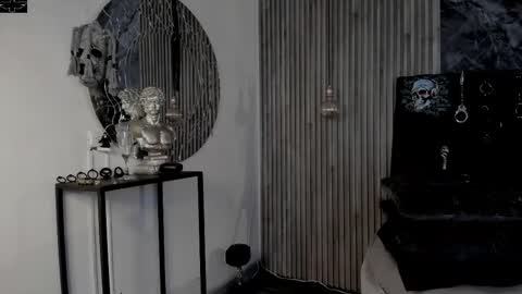     ... online show from 10-25-25, 07:30