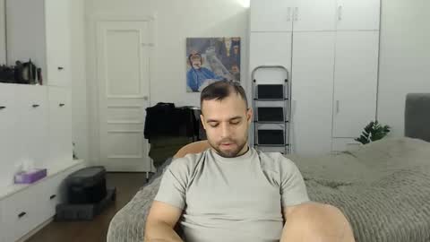 onebestlover online show from 04-21-26, 08:42