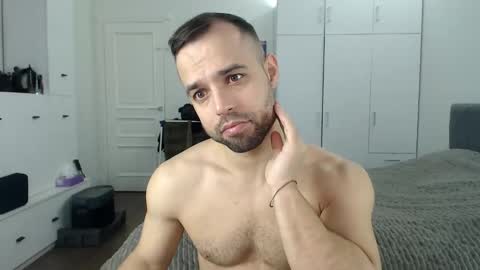 onebestlover online show from 04-28-26, 07:35