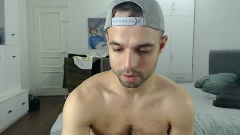onebestlover online show from 07-25-26, 08:34