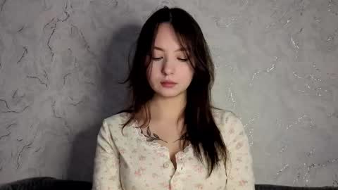 Jane online show from 03-25-26, 01:06