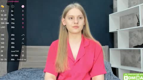 Snapshot of onelovelyalice chatting on 03-10-25, 02:26 onelovelyalice online show from 03-10-25, 02:26