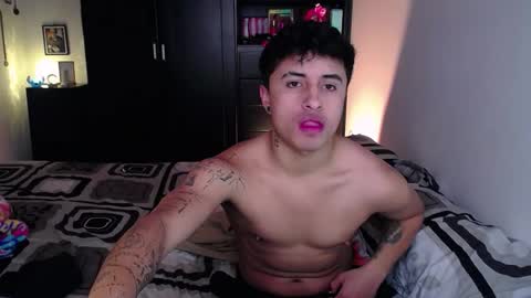 YIN MIGUEL online show from 02-19-26, 02:24