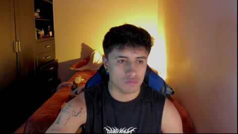 YIN MIGUEL online show from 04-28-26, 03:33