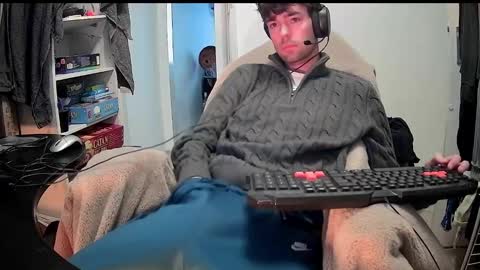 Snapshot of onesieboyx chatting on 02-18-25, 07:54 onesieboyx online show from 02-18-25, 07:54