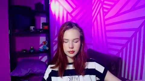 onessandra online show from 09-23-25, 03:20