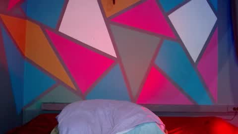 onessandra online show from 02-13-26, 03:46