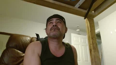 Snapshot of onewayallday chatting on 12-21-24, 10:39 onewaykenny online show from 12-21-24, 10:39