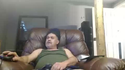 Snapshot of onewayallday chatting on 02-18-25, 06:26 onewaykenny online show from 02-18-25, 06:26