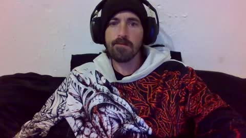 Snapshot of oniyoshiken chatting on 10-11-25, 05:22 oniyoshiken online show from 10-11-25, 05:22