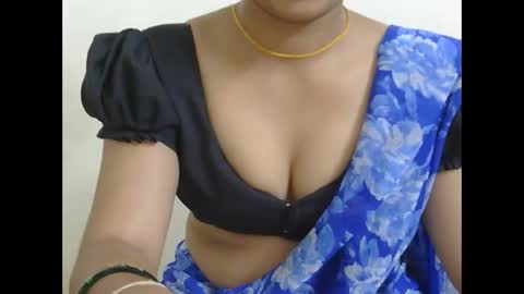 Snapshot of only1honey chatting on 03-15-26, 04:57 Honey online show from 03-15-26, 04:57