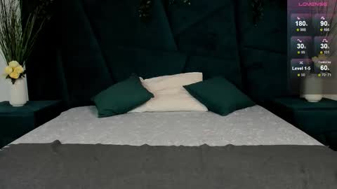 Erick  online show from 11-19-25, 07:41