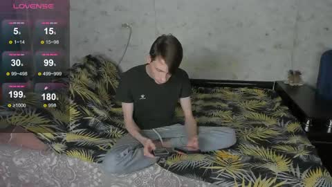 Erick  online show from 04-27-26, 05:44