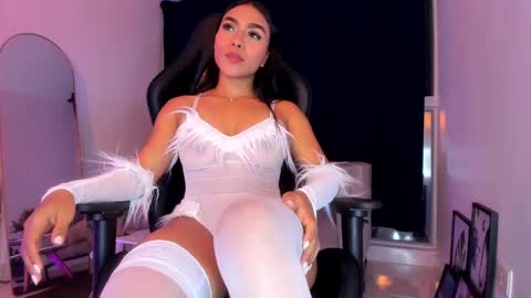 misssaray official online show from 11-04-25, 11:59