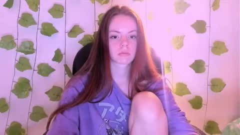 only_sarah1 online show from 12-19-25, 09:33