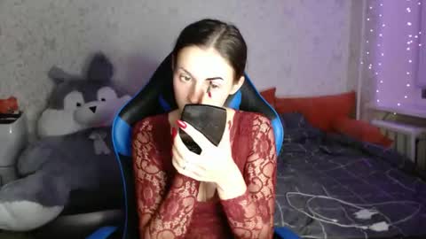 Snapshot of only_ubutterfly chatting on 10-09-25, 05:11 Amalia online show from 10-09-25, 05:11
