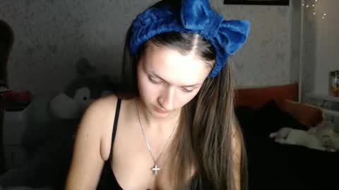Snapshot of only_ubutterfly chatting on 11-03-25, 05:25 Amalia online show from 11-03-25, 05:25