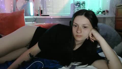 Snapshot of only_ubutterfly chatting on 05-04-26, 06:59 Amalia online show from 05-04-26, 06:59
