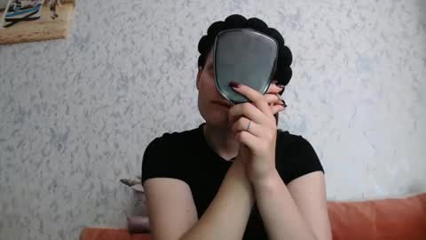 Snapshot of only_ubutterfly chatting on 05-06-26, 09:03 Amalia online show from 05-06-26, 09:03