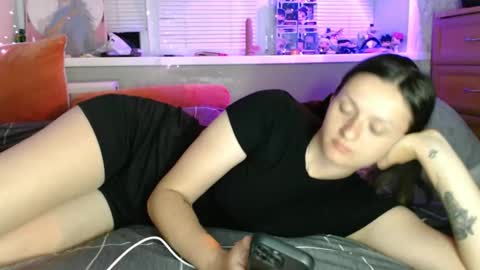 Snapshot of only_ubutterfly chatting on 05-28-26, 06:38 Amalia online show from 05-28-26, 06:38
