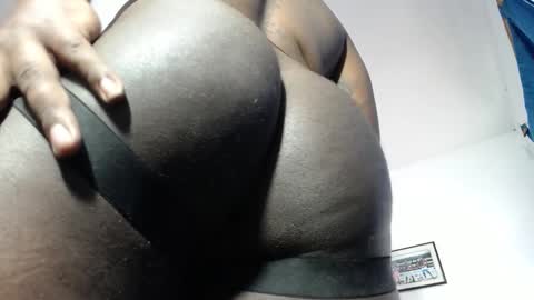 Latino hot online show from 03-10-26, 02:22