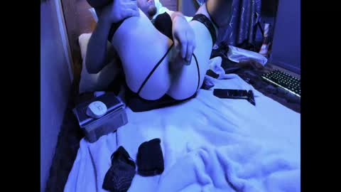 Tyrant King online show from 04-25-26, 09:01