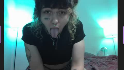 onyx_black666 online show from 11-10-25, 07:51