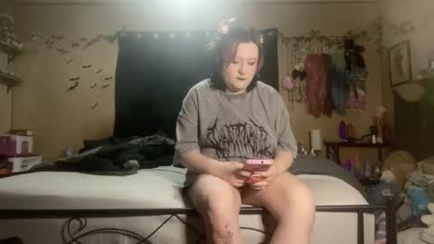 Snapshot of onyx_the_pupstar chatting on 09-28-25, 10:48 Onyx online show from 09-28-25, 10:48