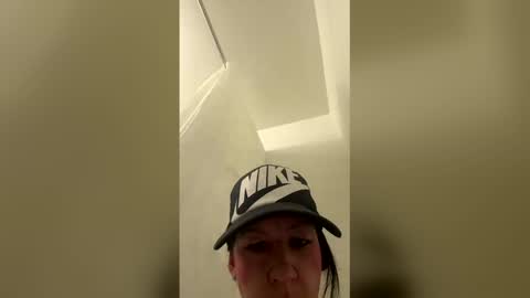 onyxrosevip online show from 04-29-26, 07:56