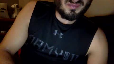 Snapshot of oofthatstuff chatting on 10-26-25, 02:39 oofthatstuff online show from 10-26-25, 02:39