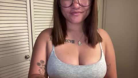 Miss Girly online show from 11-09-25, 07:06