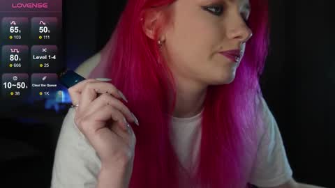 Snapshot of ooliviaa chatting on 12-02-25, 06:36 Hannah online show from 12-02-25, 06:36