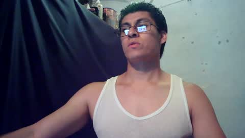 Snapshot of oomaurooo chatting on 08-07-26, 07:32 oomaurooo online show from 08-07-26, 07:32
