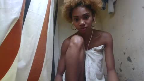 oooosoavizara online show from 06-11-26, 07:23