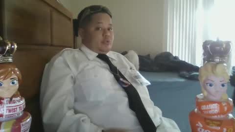 Snapshot of oorah1775 chatting on 03-04-25, 01:01 oorah1775 online show from 03-04-25, 01:01