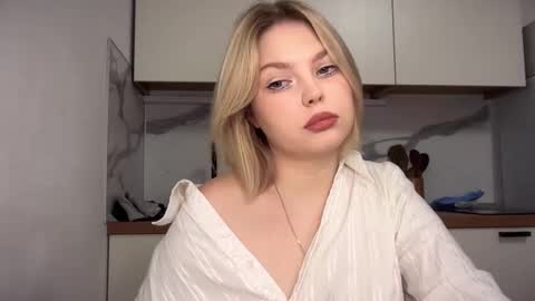 Ophelia online show from 12-03-25, 10:46