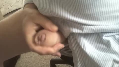 Snapshot of optibreezer chatting on 11-17-25, 09:59 optibreezer online show from 11-17-25, 09:59