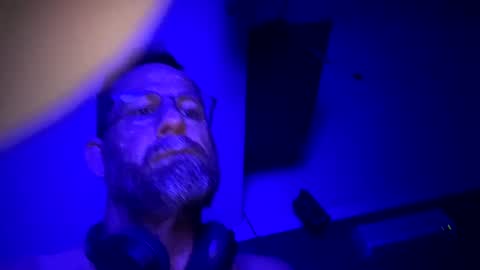 Snapshot of oralking123 chatting on 12-31-24, 08:26 oralking123 online show from 12-31-24, 08:26