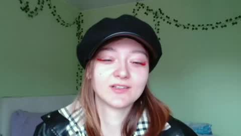Snapshot of orange___melani chatting on 04-14-26, 11:16 Melani online show from 04-14-26, 11:16