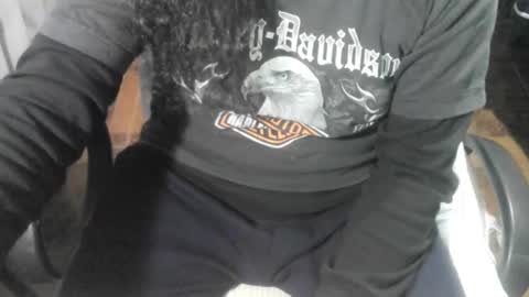 Snapshot of ore_cam chatting on 10-29-25, 12:46 Ore online show from 10-29-25, 12:46