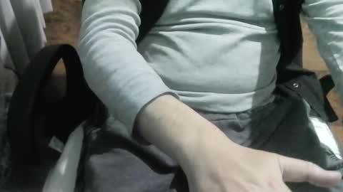 Snapshot of ore_cam chatting on 11-09-25, 03:38 Ore online show from 11-09-25, 03:38