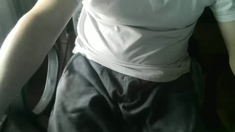 Snapshot of ore_cam chatting on 11-29-25, 10:40 Ore online show from 11-29-25, 10:40