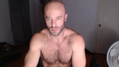 Snapshot of oregon87 chatting on 01-07-25, 02:30 The Oregon Lumberjack online show from 01-07-25, 02:30