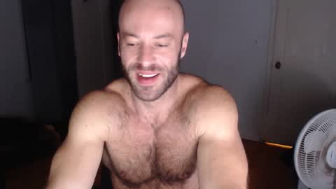 Snapshot of oregon87 chatting on 01-11-25, 12:50 The Oregon Lumberjack online show from 01-11-25, 12:50