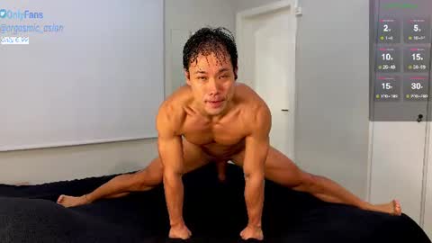 Snapshot of orgasmic_asian chatting on 07-28-26, 10:43 Orgasmic Asian online show from 07-28-26, 10:43