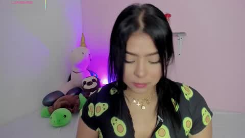 Miss Guzman  online show from 11-14-25, 02:10